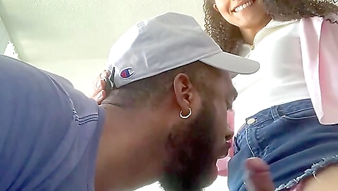 Amature ebony teen getting her pussy fucked and cumming