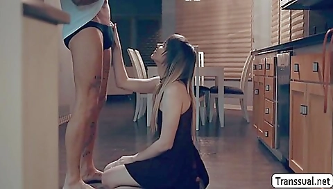 Bareback babe gets her ass fucked by her stepbrother