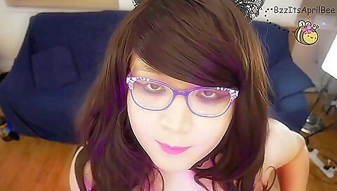 Busty pornstar milf plays with herself naked in the bedroom