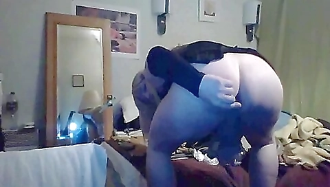 Amateur mature blonde babe has a dildo in her anal hole