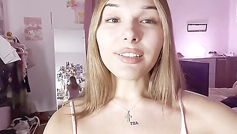 Busty brunette in tattoo bikini enjoys anal pleasure